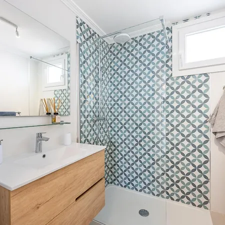 New Charming House 150 Meters From The Villa *